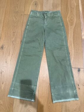 AG Natasha Mid rise crop olive pant